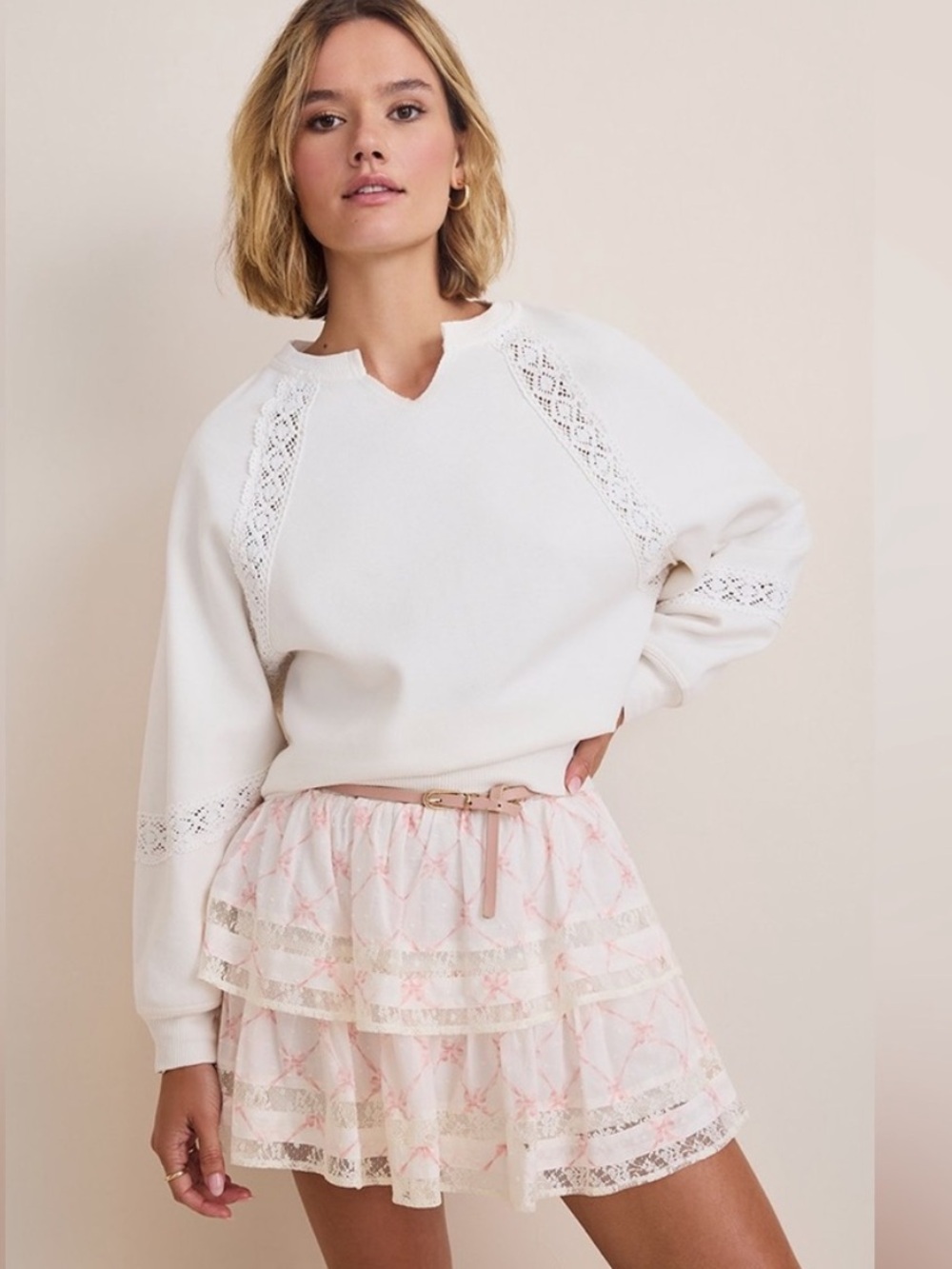 Francesca's Collections Blush Pink Tiered Lace Mini Skirt